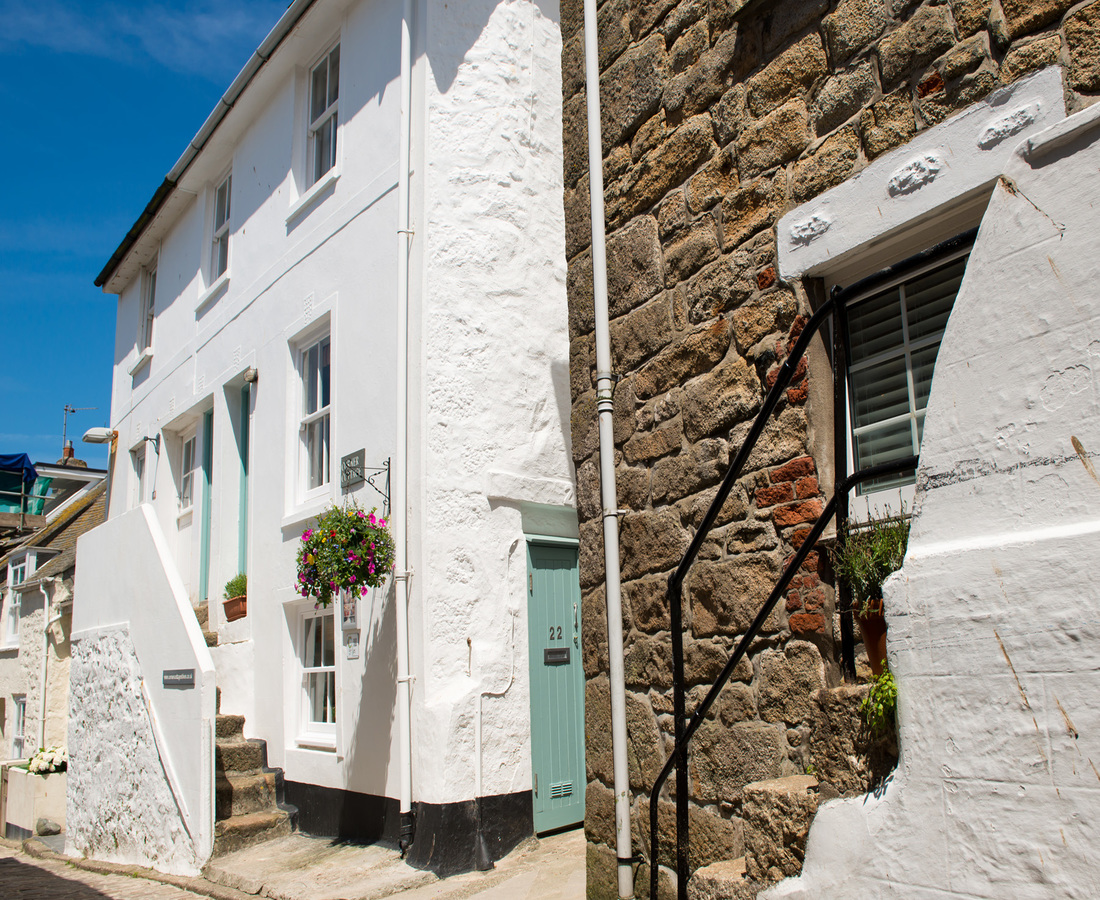 Corner Cottage 3 Sea View Place.